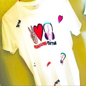Tik tok t shirt
